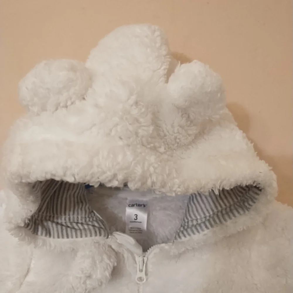 Carter's Baby 2 Bundle Gray & White‎ Snow Suits Size 3 Mos.